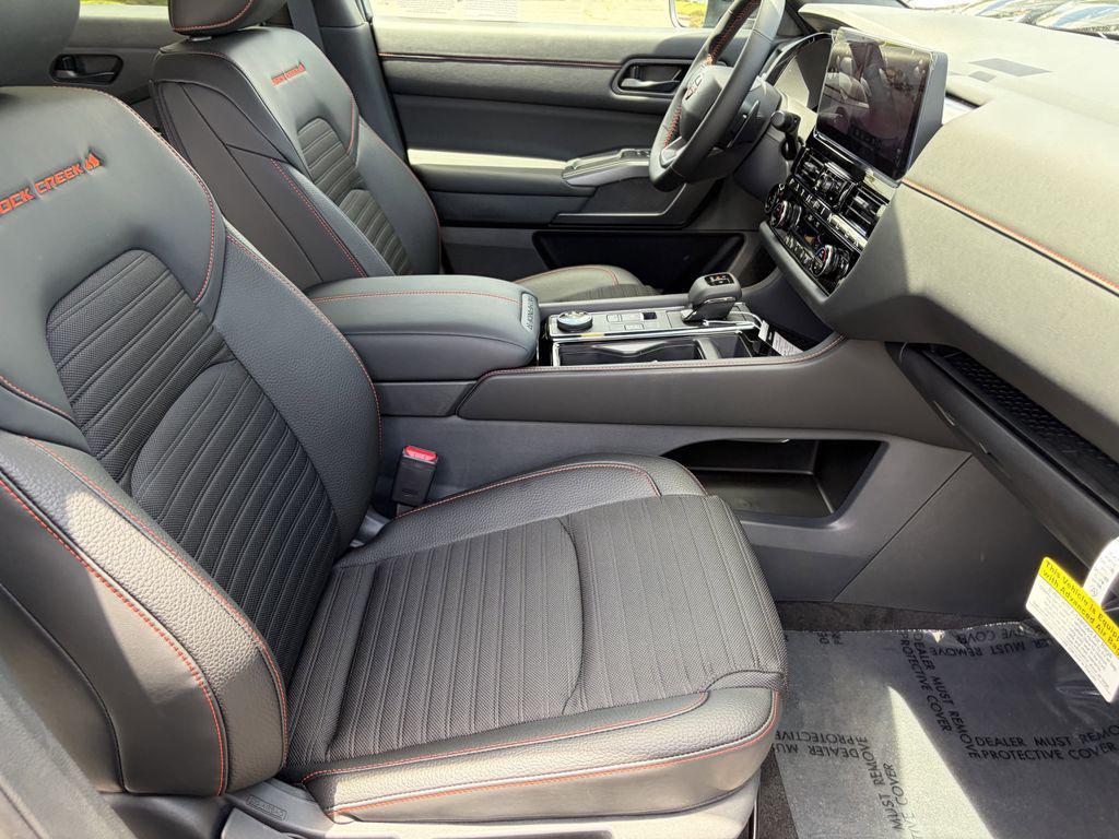 new 2026 Nissan Pathfinder car, priced at $41,562