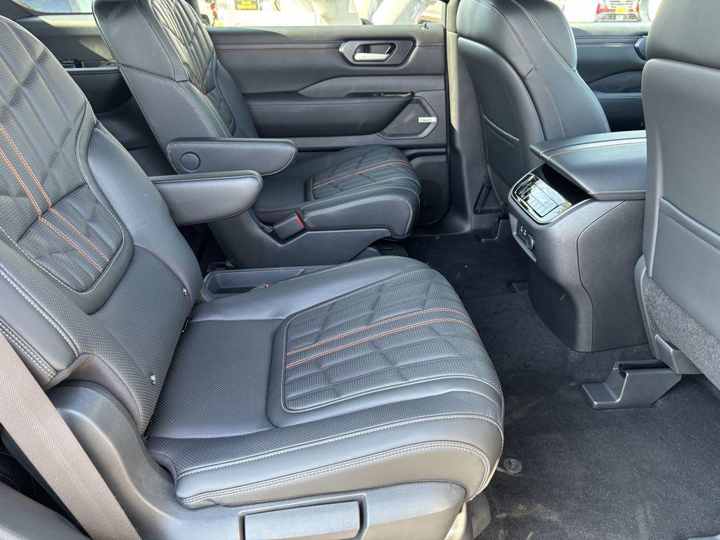 new 2026 Nissan Armada car, priced at $69,646