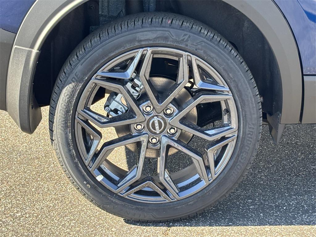 new 2026 Nissan Kicks car, priced at $27,873