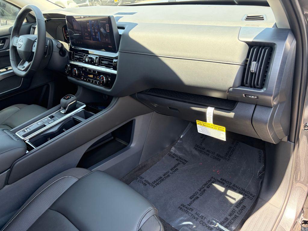 new 2026 Nissan Pathfinder car, priced at $39,174