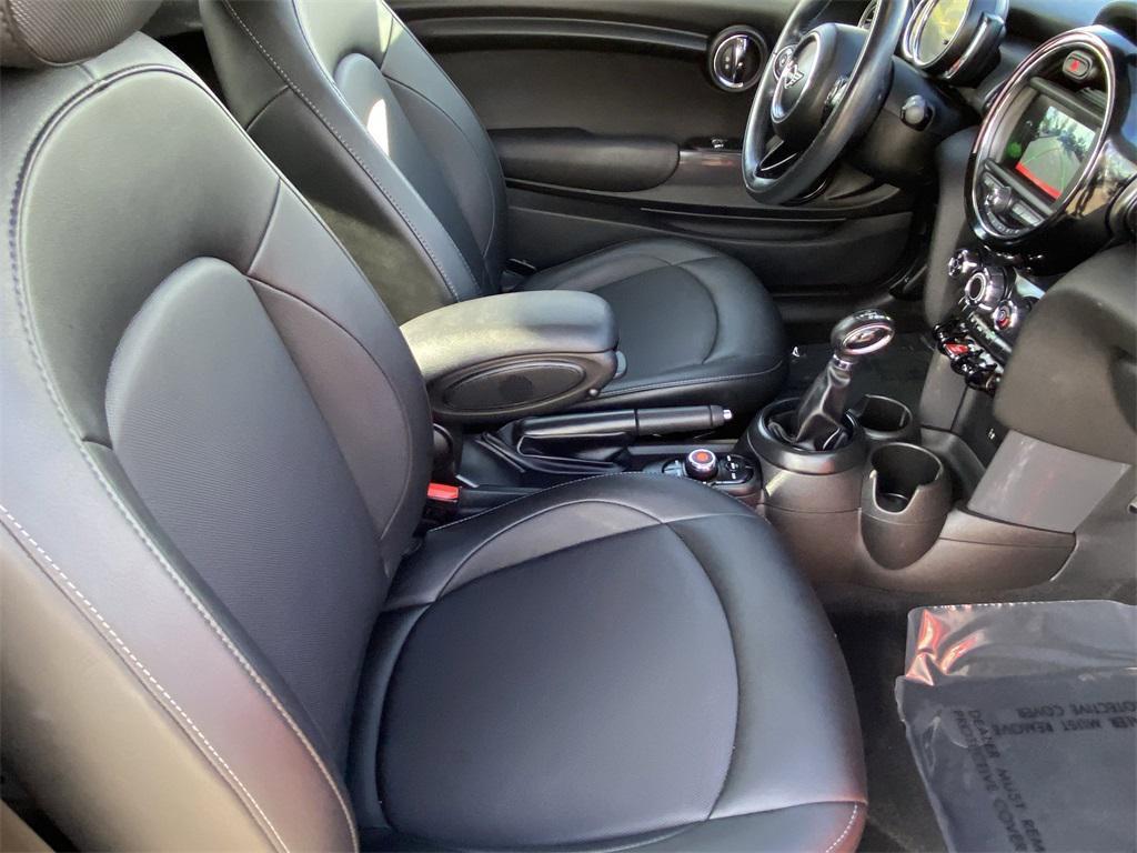 used 2019 MINI Hardtop car, priced at $13,995