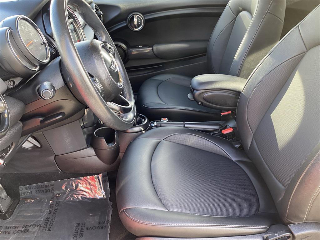 used 2019 MINI Hardtop car, priced at $13,995
