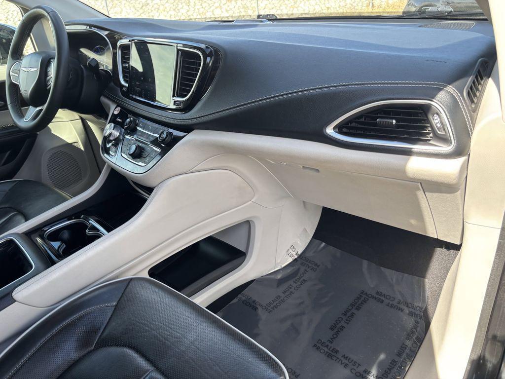 used 2023 Chrysler Pacifica Hybrid car, priced at $24,995