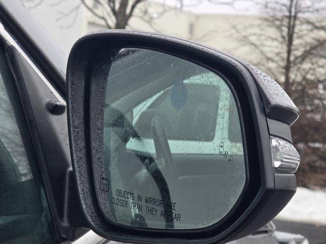 used 2019 Toyota Highlander car, priced at $29,965