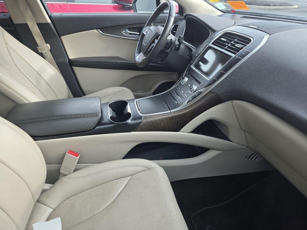 used 2020 Lincoln Nautilus car, priced at $24,650