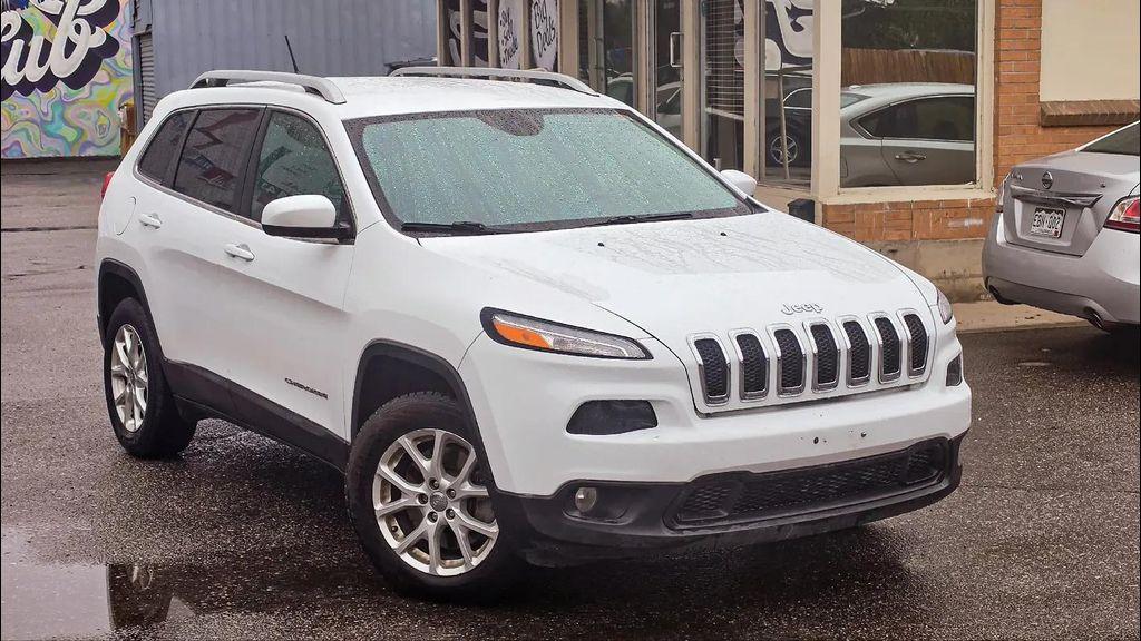 used 2015 Jeep Cherokee car, priced at $8,421