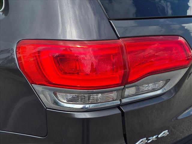 used 2014 Jeep Grand Cherokee car, priced at $11,479