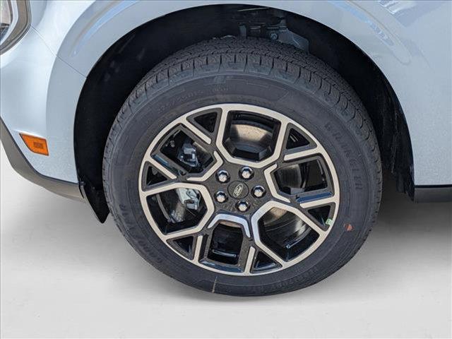 new 2025 Ford Maverick car, priced at $35,668