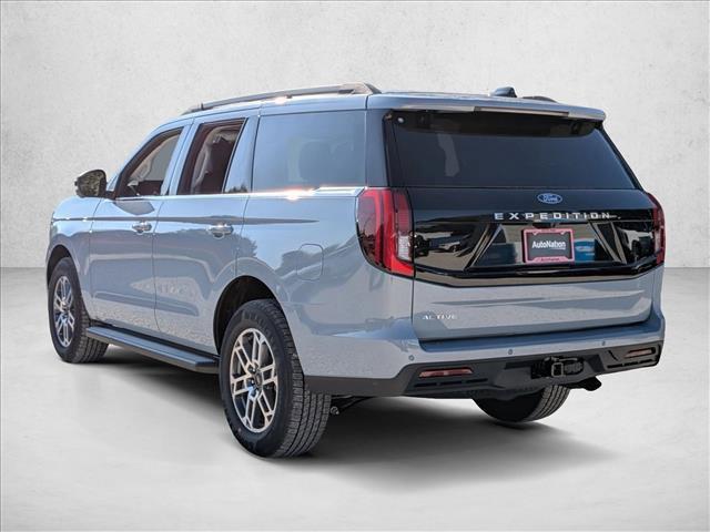 new 2025 Ford Expedition car, priced at $69,614