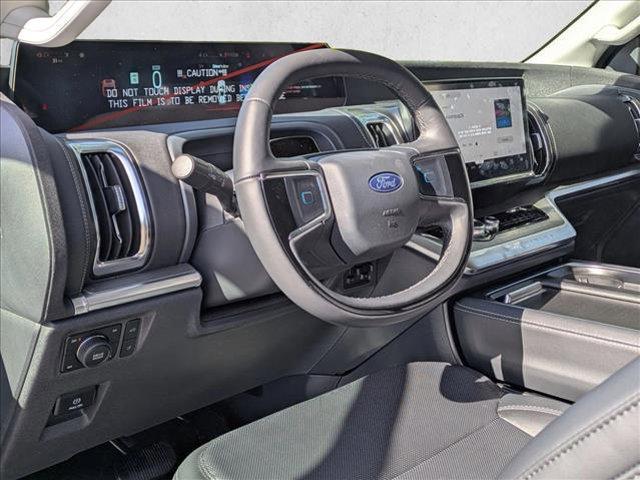 new 2025 Ford Expedition car, priced at $80,110