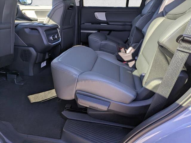 new 2026 Ford Expedition car, priced at $71,945