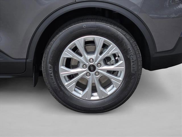 new 2025 Ford Escape car, priced at $24,718