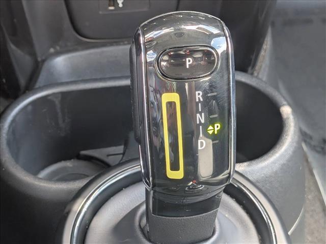 used 2024 MINI Hardtop car, priced at $21,087