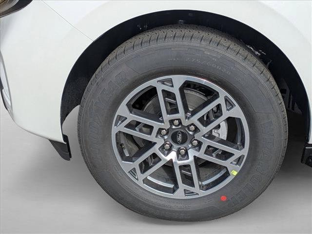 new 2025 Ford Expedition car, priced at $69,606