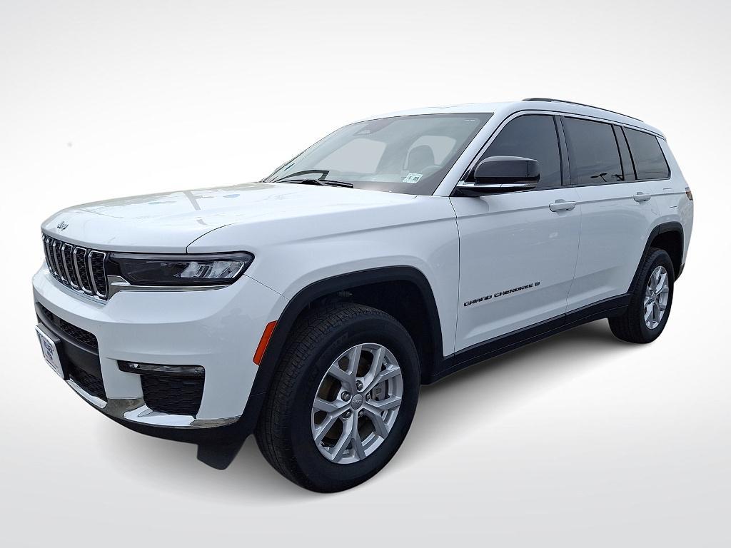 used 2023 Jeep Grand Cherokee L car, priced at $34,173