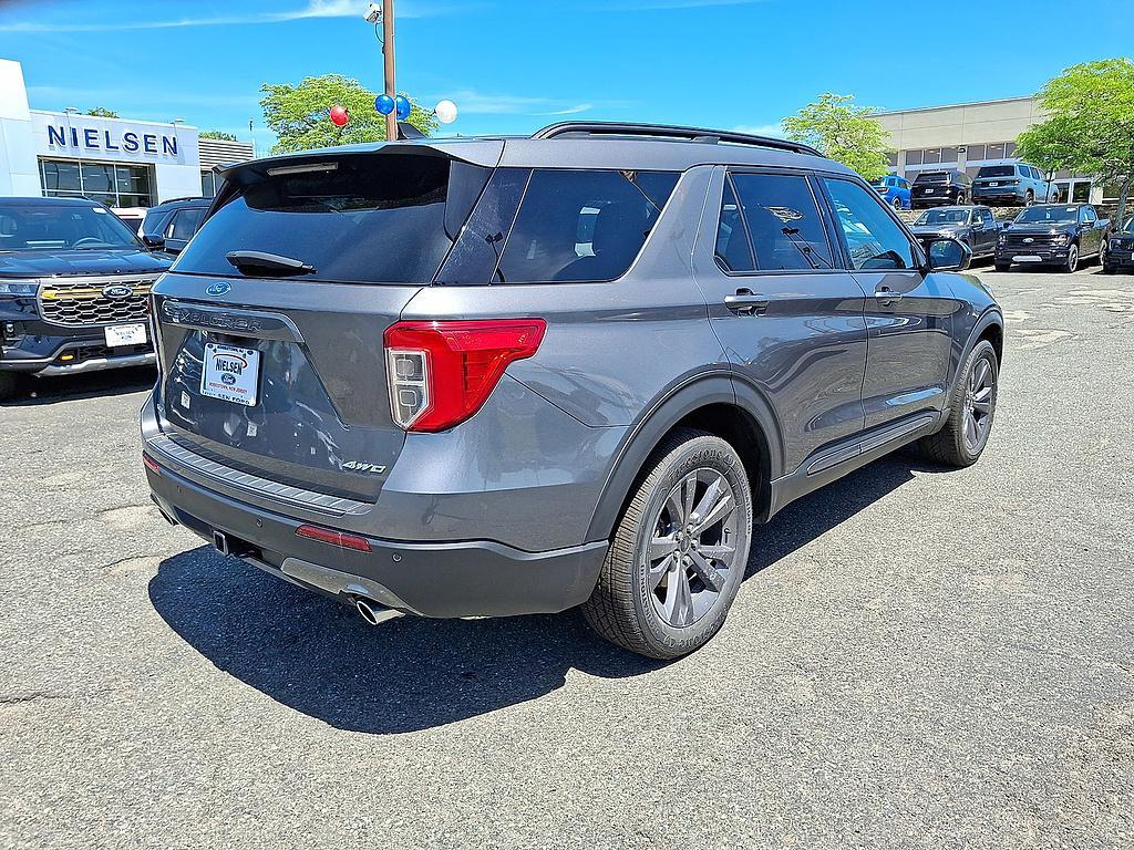 used 2023 Ford Explorer car, priced at $31,622