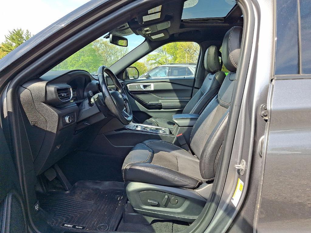 used 2022 Ford Explorer car, priced at $39,707