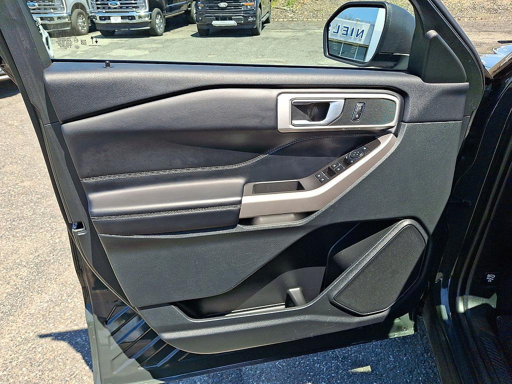 used 2023 Ford Explorer car, priced at $31,040