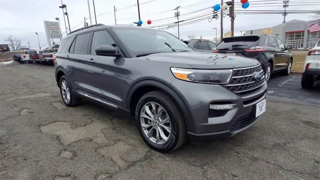 used 2022 Ford Explorer car, priced at $28,400