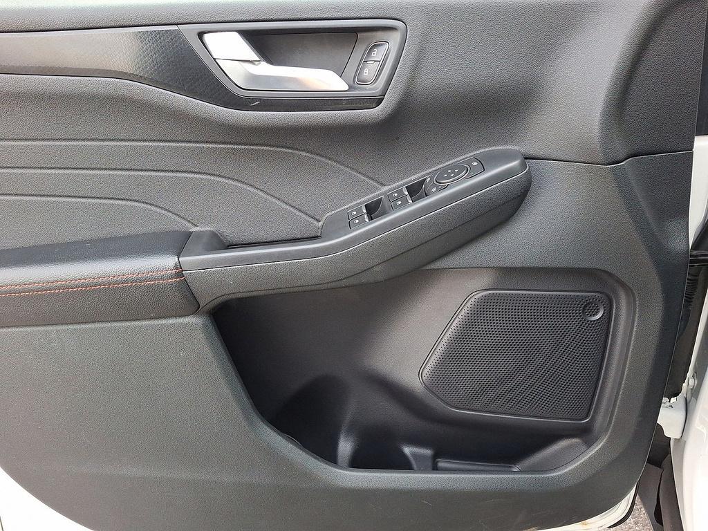 used 2022 Ford Escape car, priced at $20,500