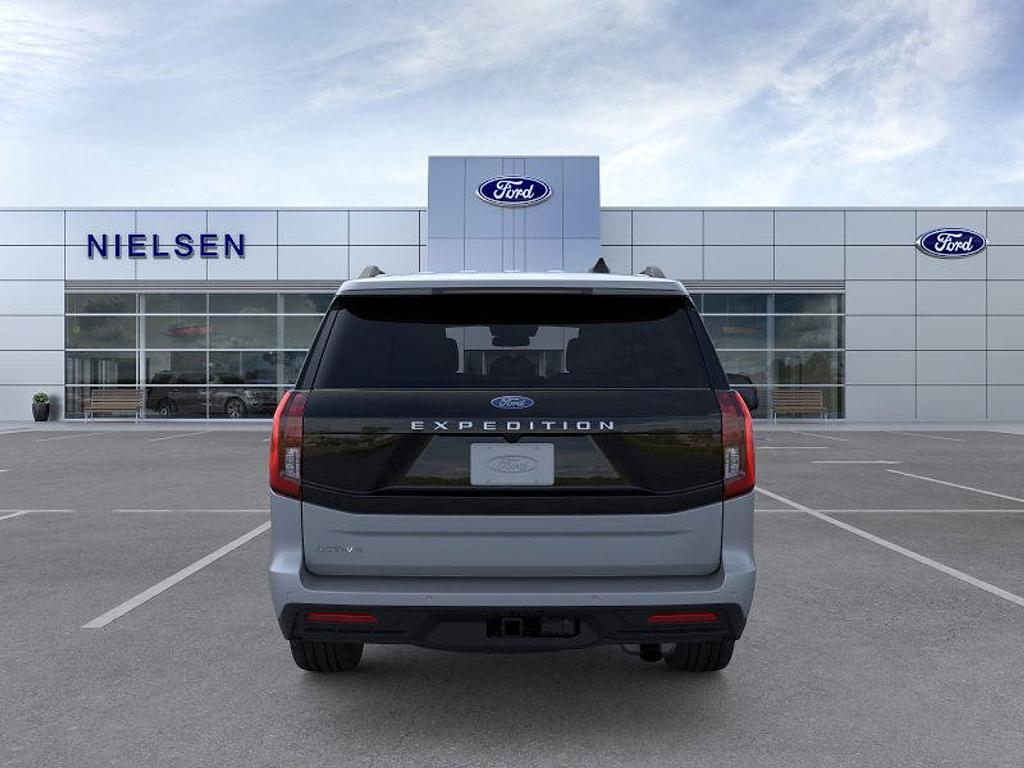 new 2025 Ford Expedition car, priced at $69,380