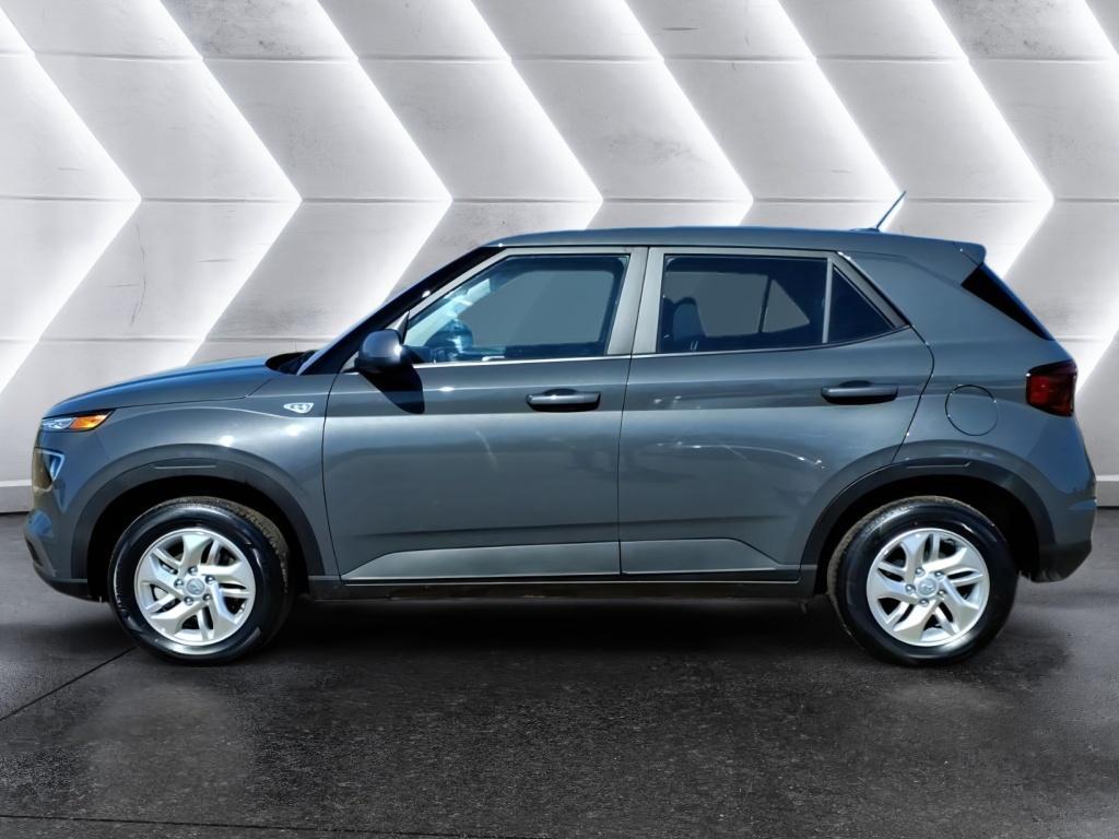 new 2025 Hyundai Venue car, priced at $21,821