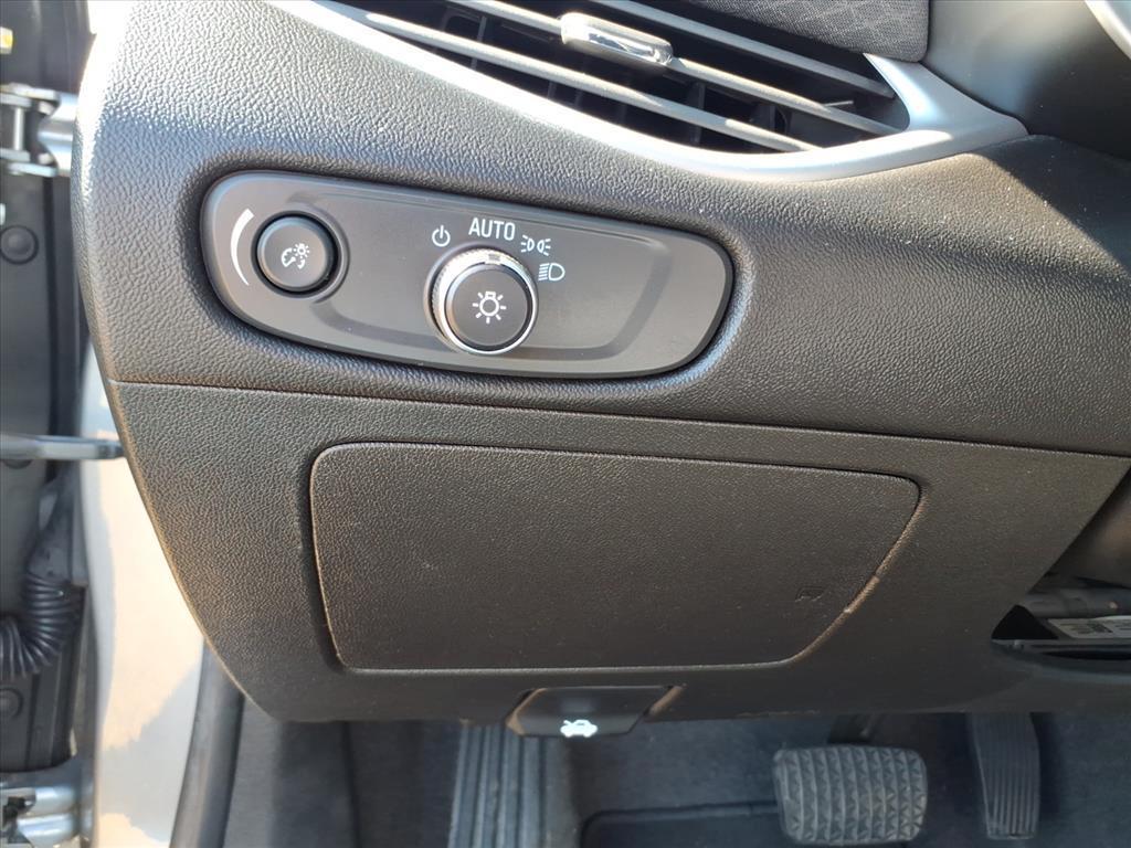 used 2024 Chevrolet Malibu car, priced at $25,888