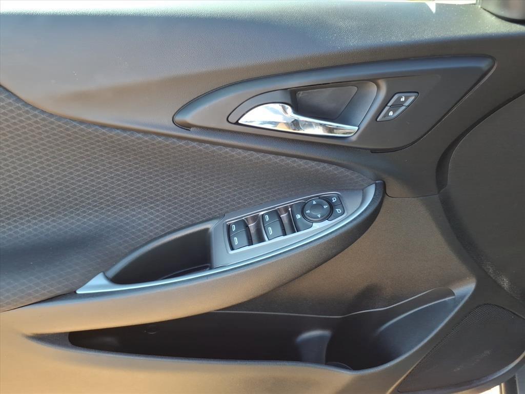 used 2024 Chevrolet Malibu car, priced at $25,888