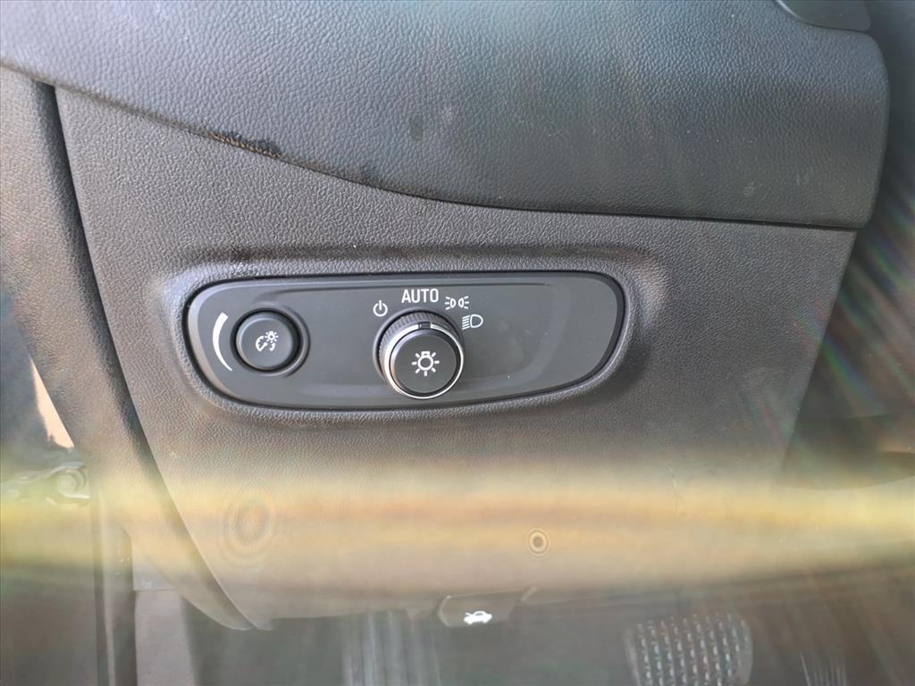 used 2019 Chevrolet Equinox car, priced at $13,488