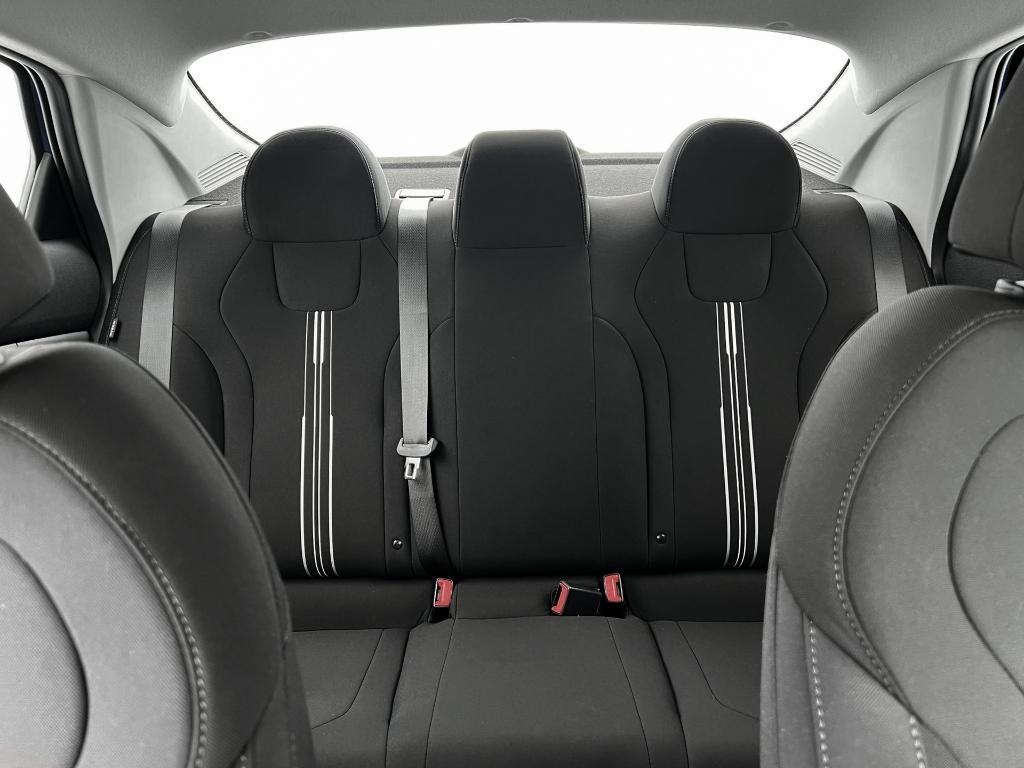 new 2025 Hyundai ELANTRA HEV car, priced at $27,124