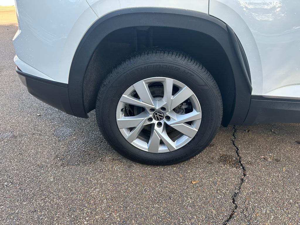 used 2020 Volkswagen Atlas Cross Sport car, priced at $17,389