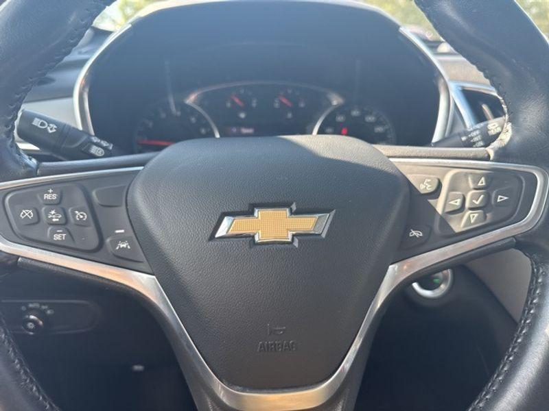 used 2022 Chevrolet Equinox car, priced at $20,888