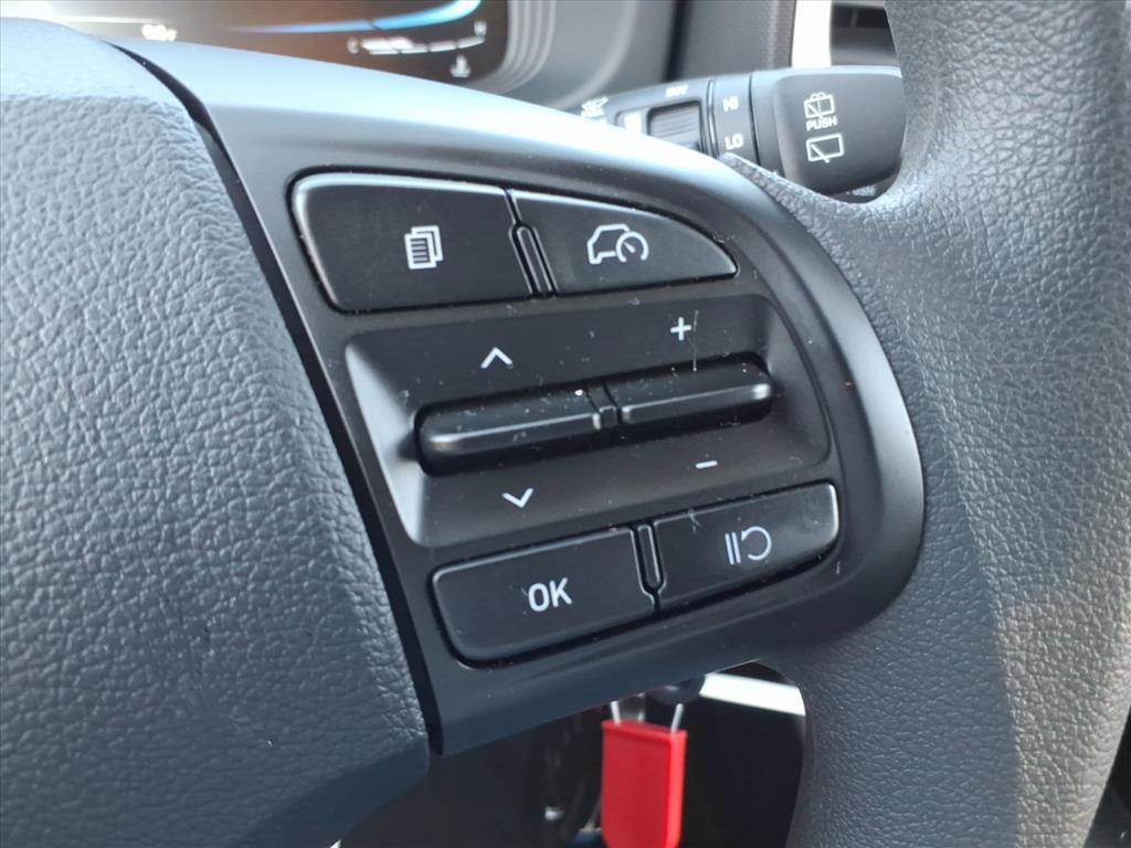 new 2025 Hyundai Venue car, priced at $21,940