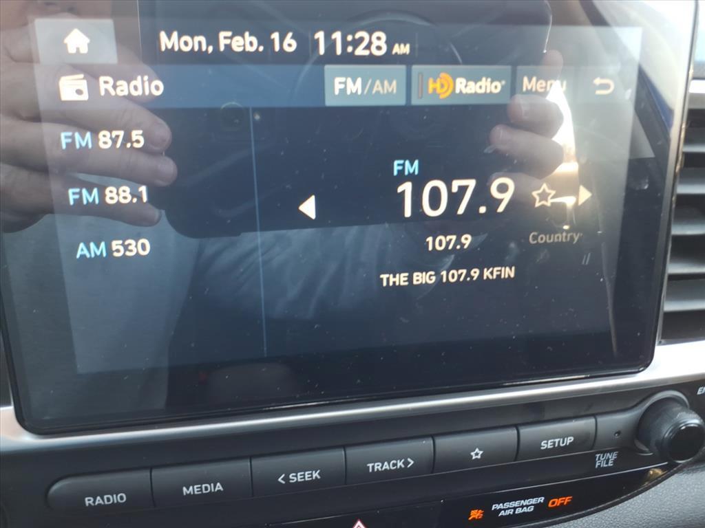 new 2025 Hyundai Venue car, priced at $21,940