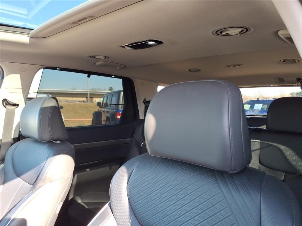 used 2024 Hyundai Palisade car, priced at $31,648
