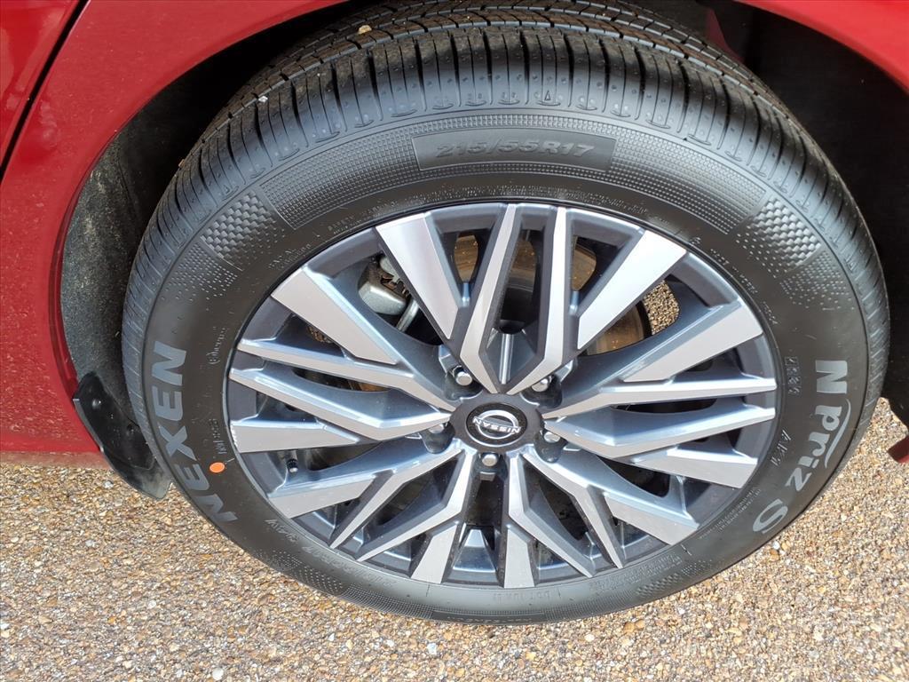 used 2025 Nissan Altima car, priced at $22,488