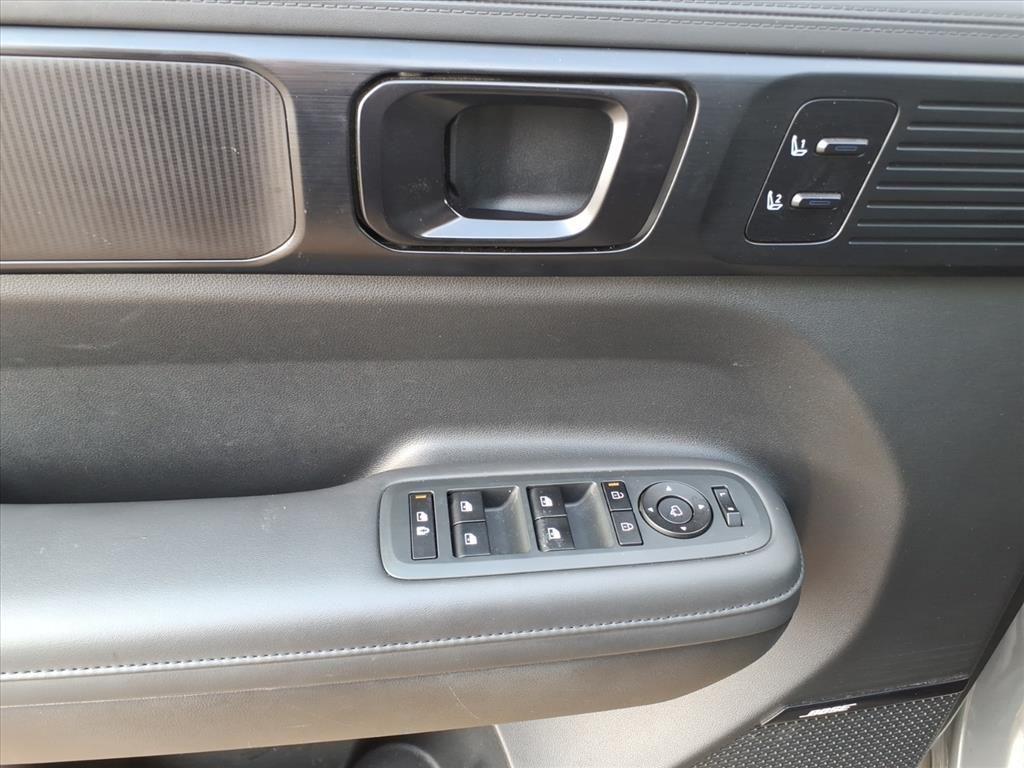 used 2024 Hyundai Santa Fe car, priced at $32,841