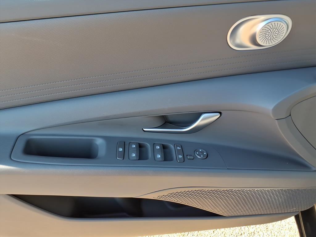 used 2025 Hyundai ELANTRA HEV car, priced at $22,404