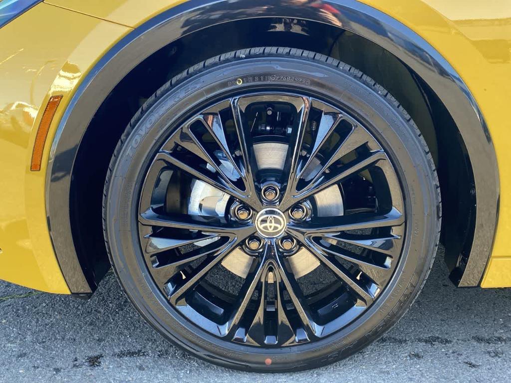 new 2026 Toyota Prius Plug-In Hybrid car, priced at $40,444