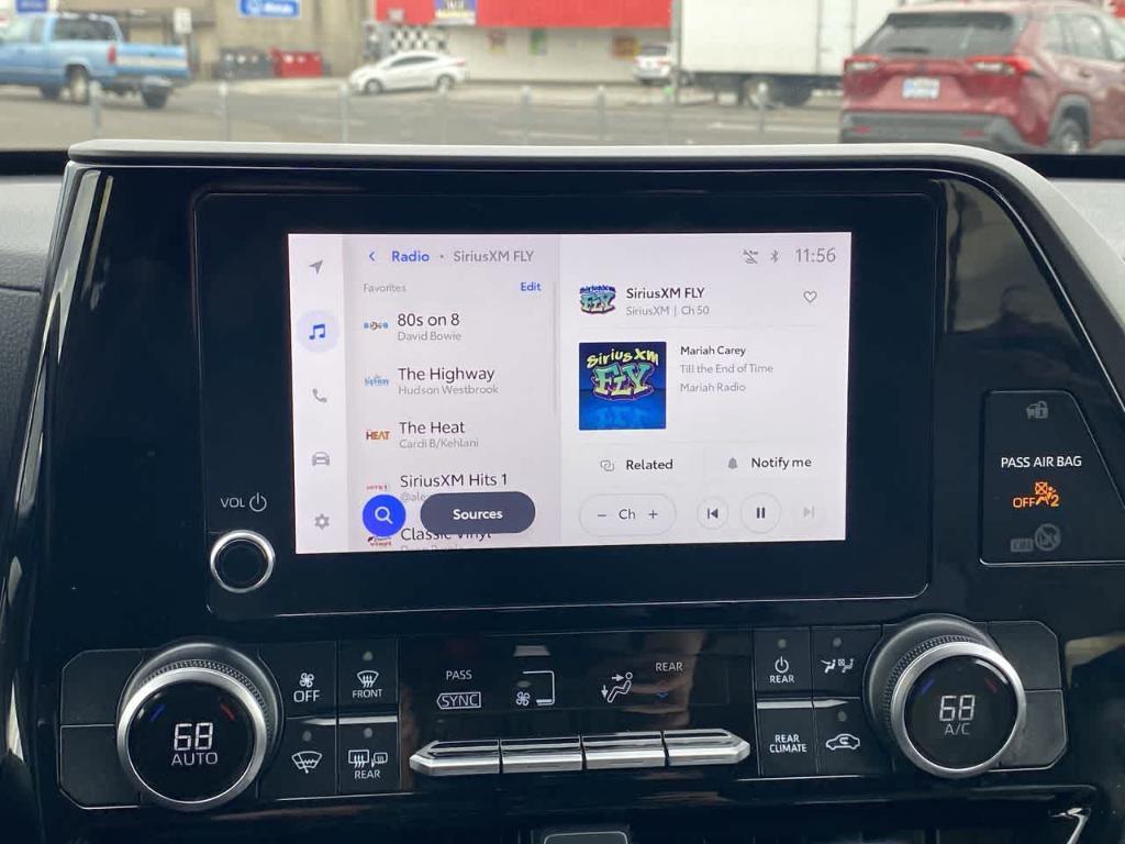 used 2024 Toyota Highlander car, priced at $34,569