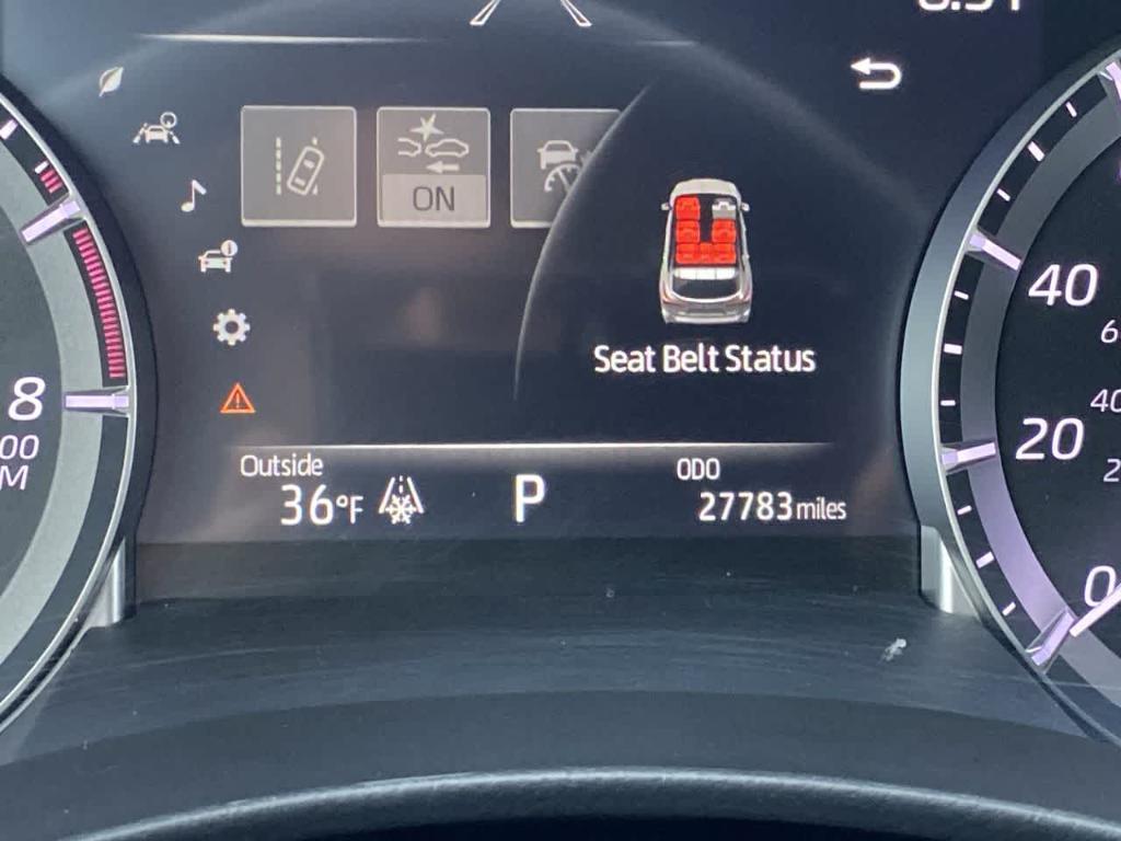 used 2022 Toyota Highlander car, priced at $35,943