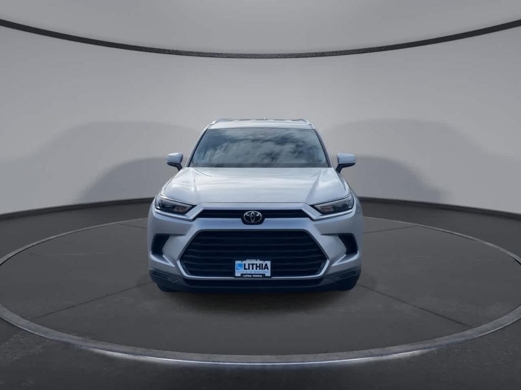 used 2025 Toyota Grand Highlander car, priced at $43,997