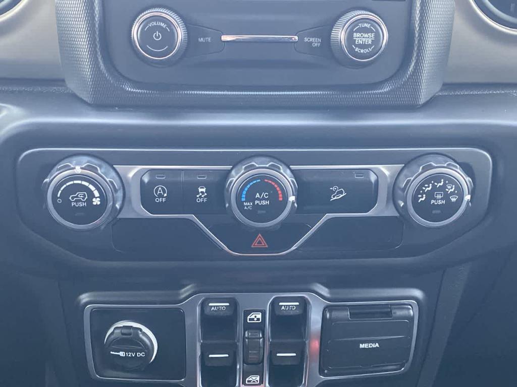 used 2019 Jeep Wrangler Unlimited car, priced at $22,997