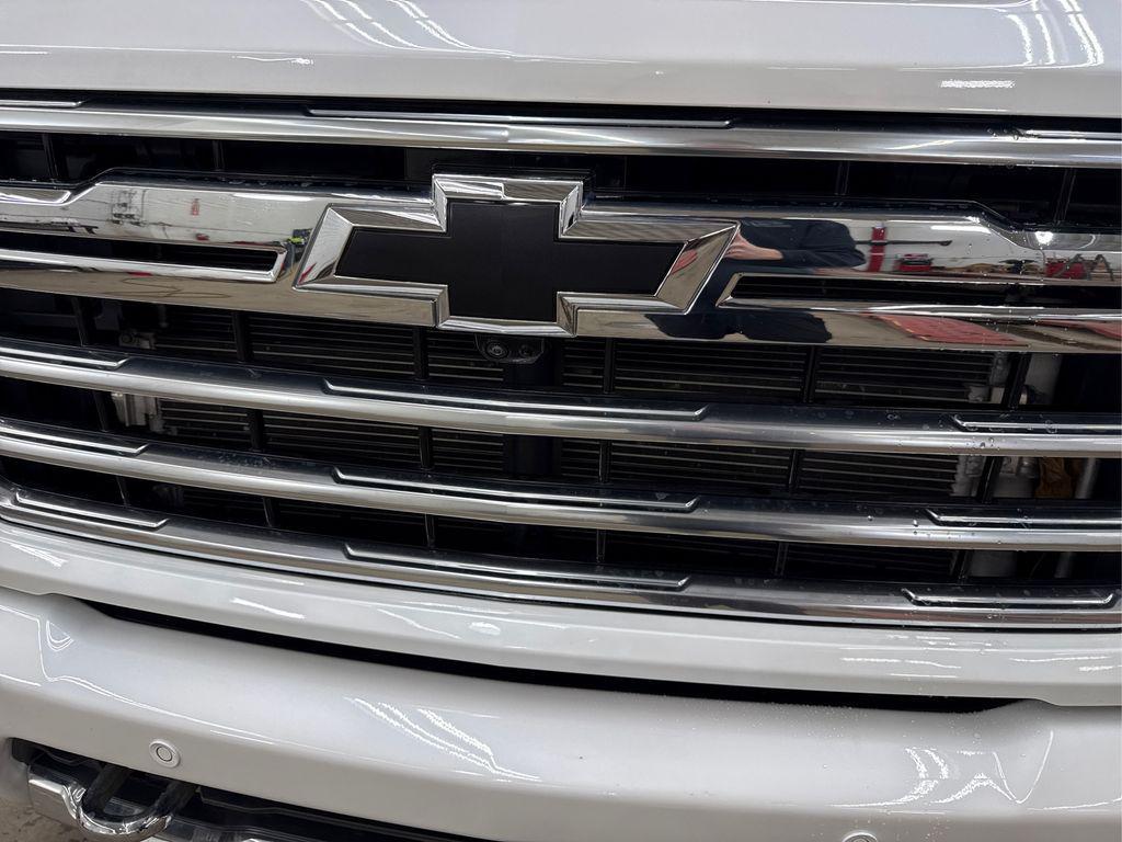 used 2024 Chevrolet Silverado 2500 car, priced at $71,920