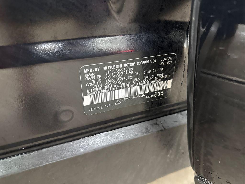 used 2024 Mitsubishi Outlander car, priced at $21,714