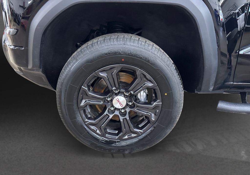used 2024 GMC Canyon car, priced at $33,999