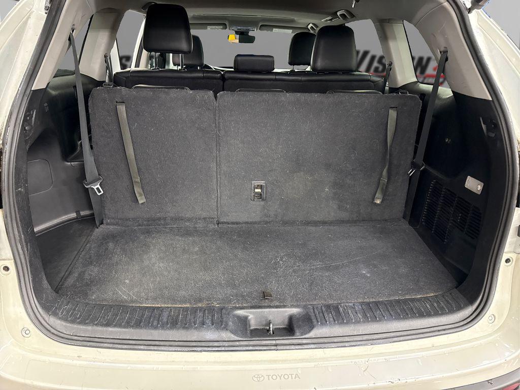 used 2017 Toyota Highlander car, priced at $22,993