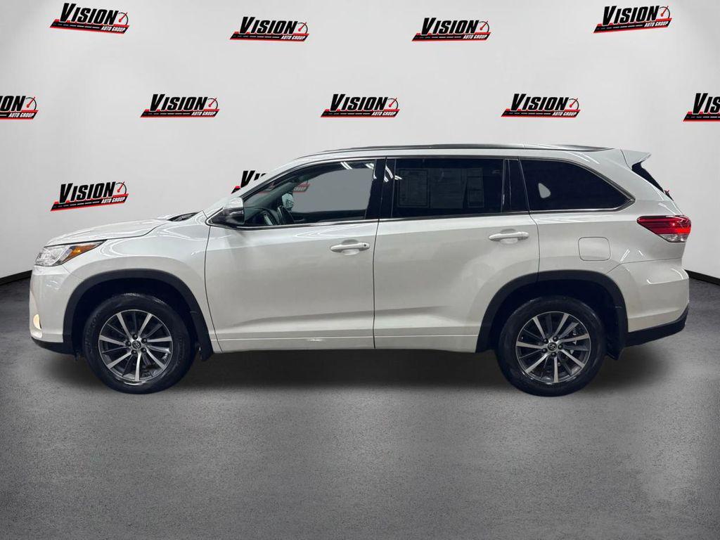 used 2017 Toyota Highlander car, priced at $22,993