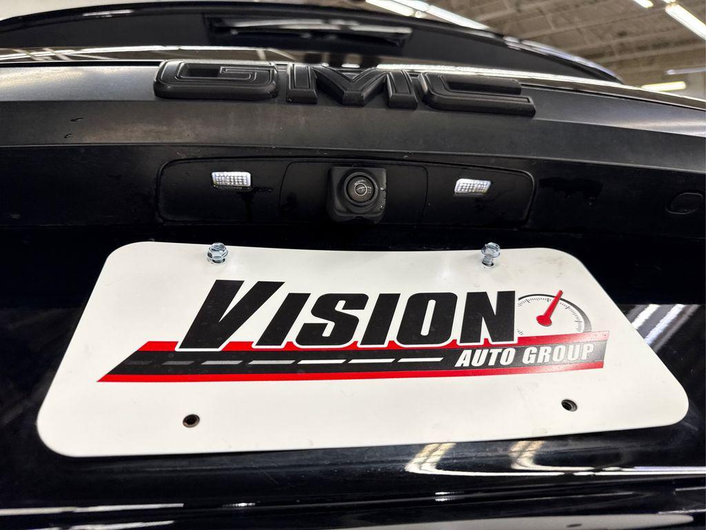 used 2022 GMC Yukon car, priced at $59,448