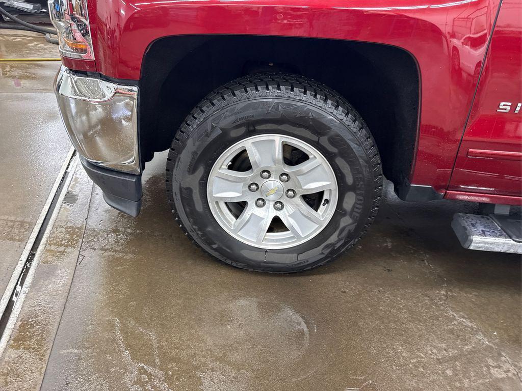 used 2018 Chevrolet Silverado 1500 car, priced at $25,289